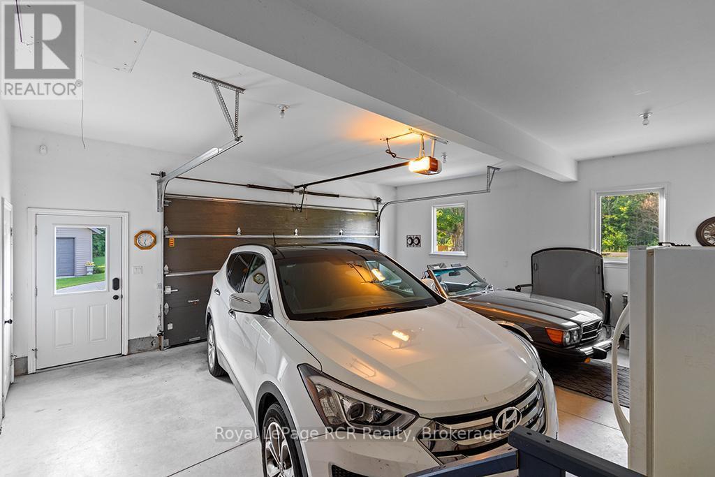 












1626 SILVER LAKE RD ROAD

,
South Bruce Peninsula,




Ontario
N0H2T0

