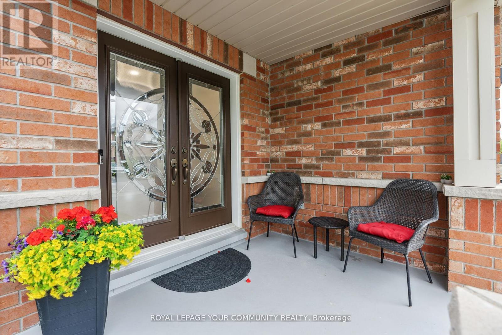 












26 IVY JAY CRESCENT

,
Aurora,




Ontario
L4G0E6

