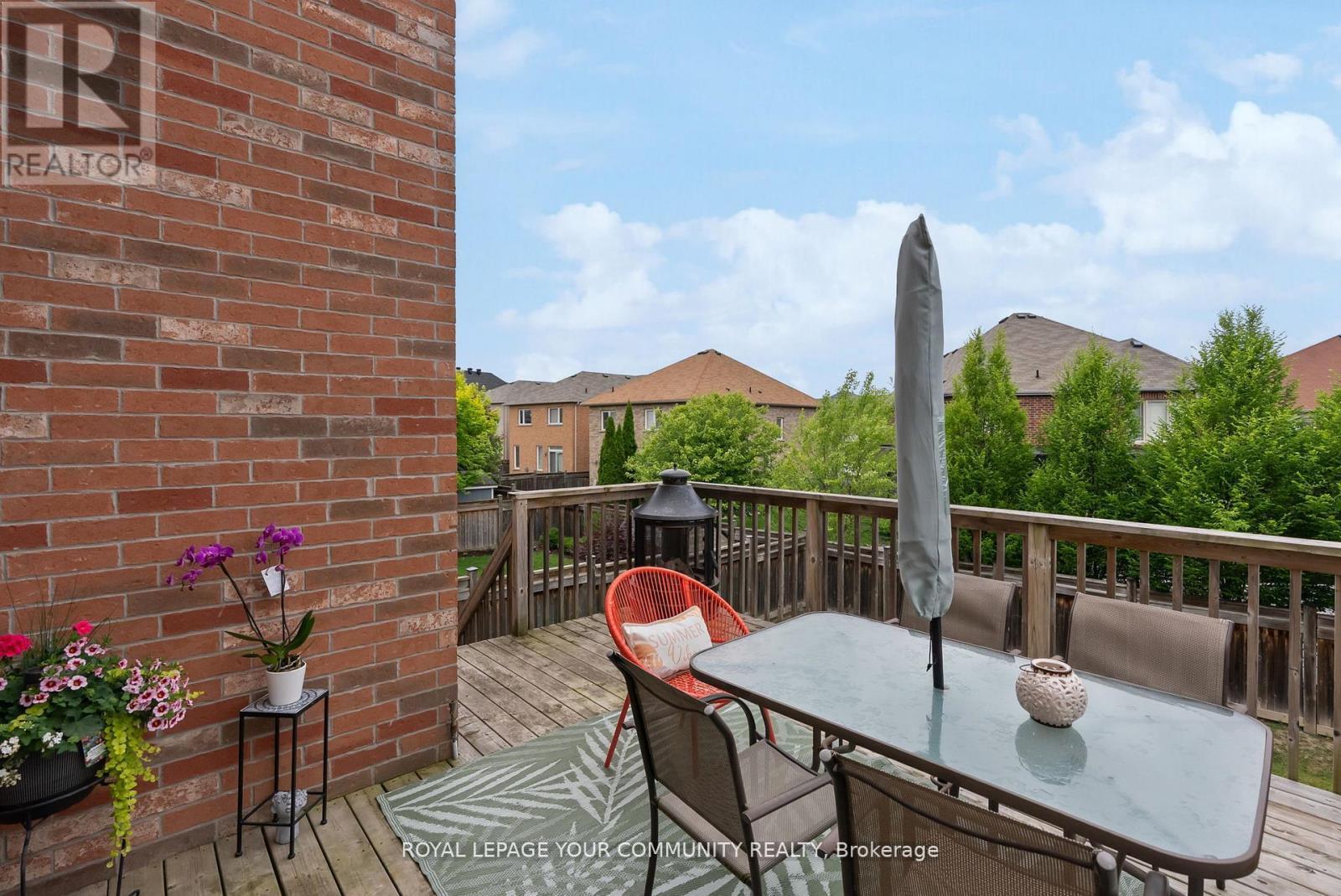 












26 IVY JAY CRESCENT

,
Aurora,




Ontario
L4G0E6

