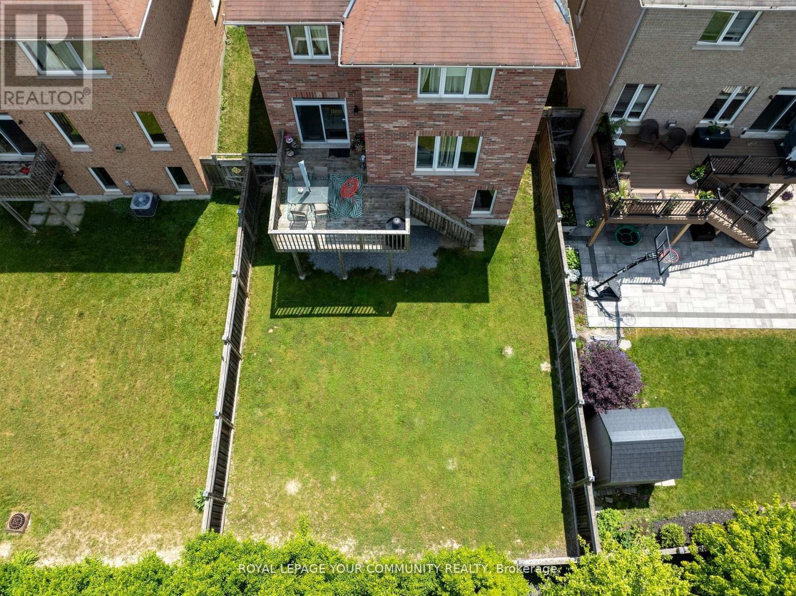 












26 IVY JAY CRESCENT

,
Aurora,




Ontario
L4G0E6

