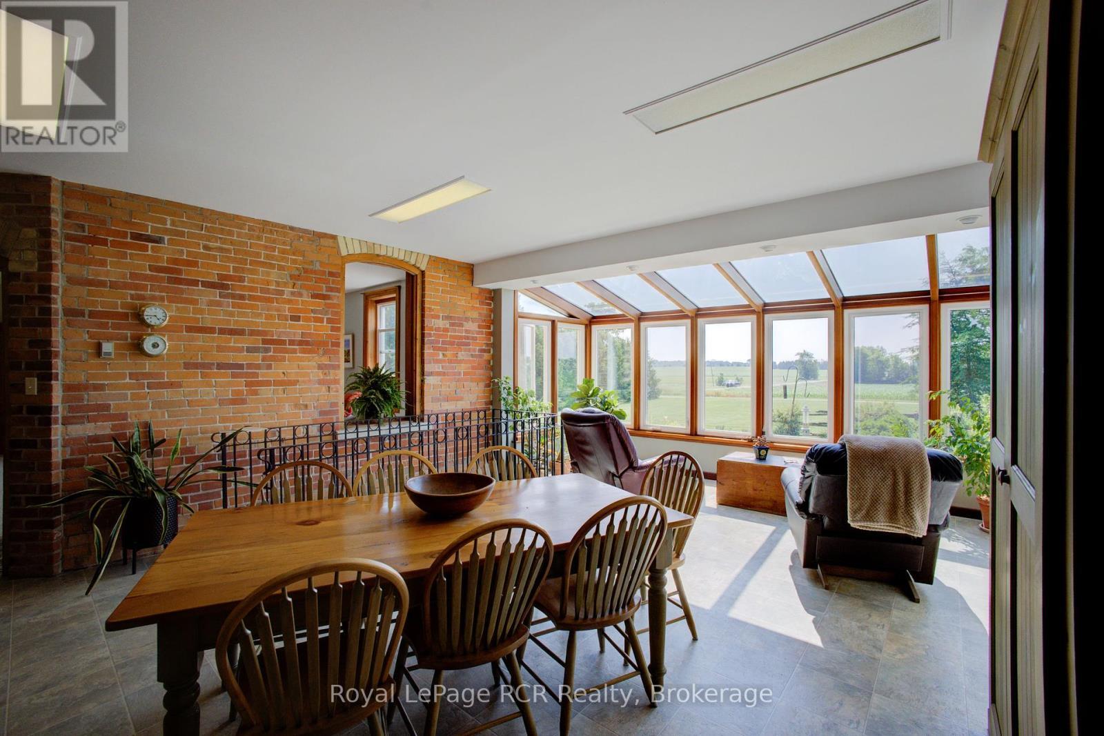 












7120 SIXTH LINE

,
Centre Wellington,




Ontario
N0B1J0

