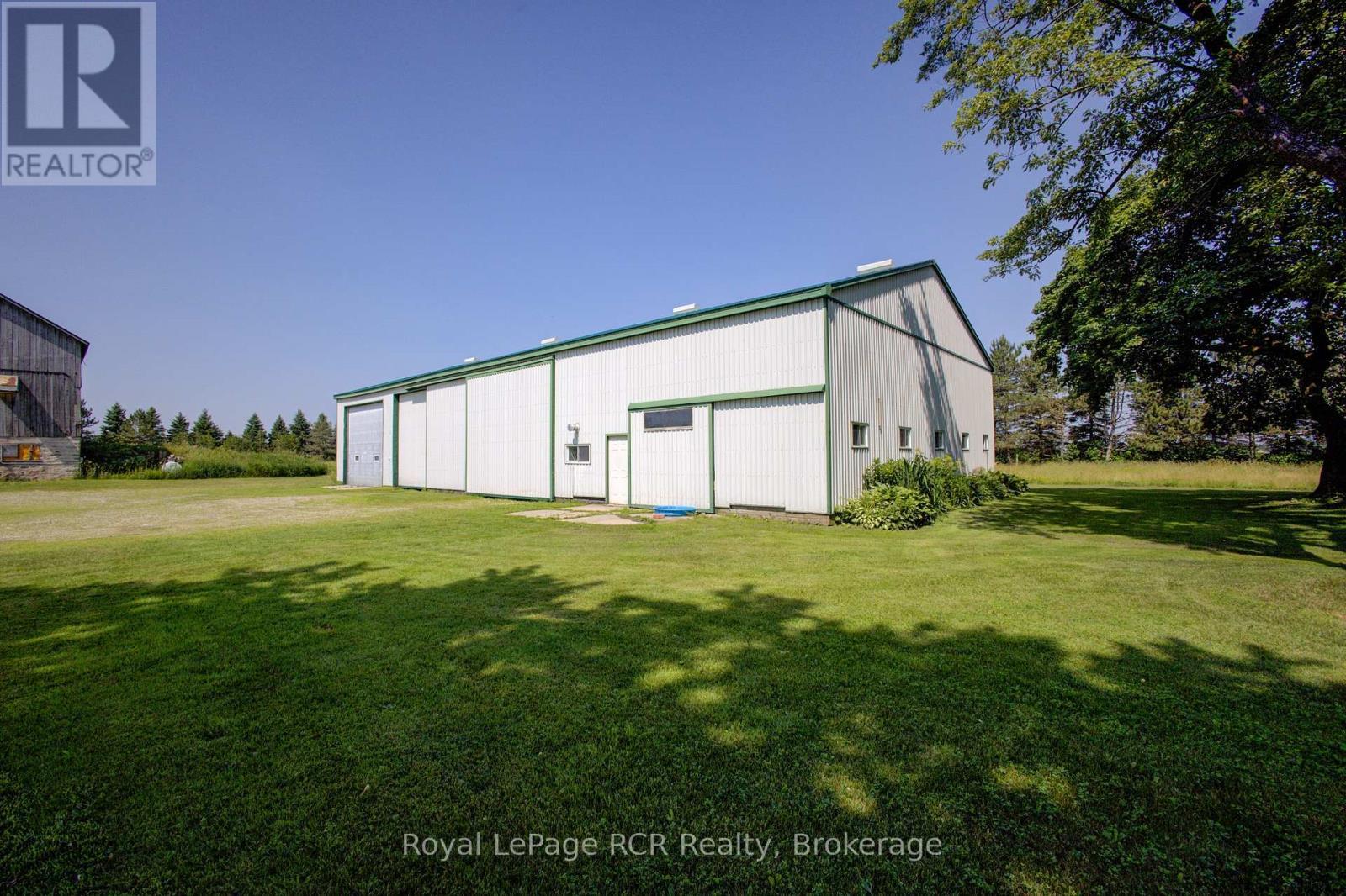 












7120 SIXTH LINE

,
Centre Wellington,




Ontario
N0B1J0

