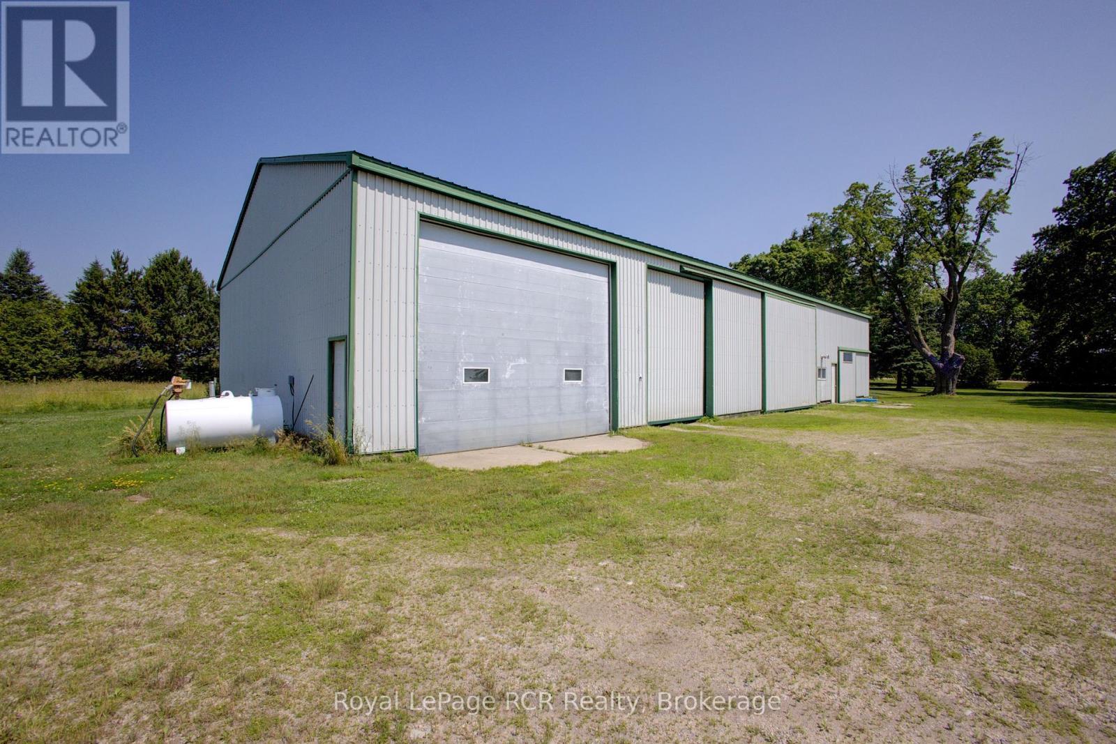 












7120 SIXTH LINE

,
Centre Wellington,




Ontario
N0B1J0

