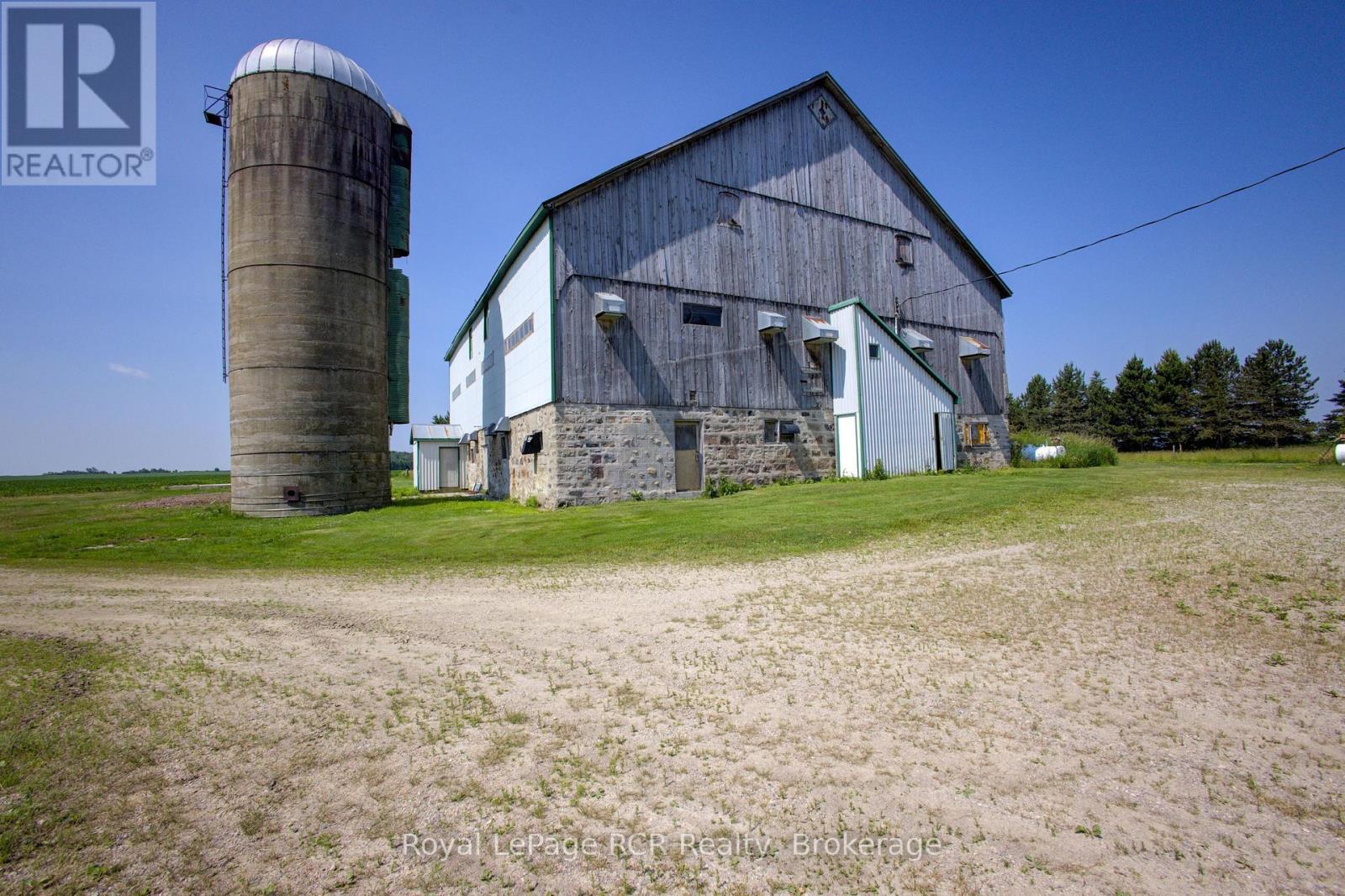 












7120 SIXTH LINE

,
Centre Wellington,




Ontario
N0B1J0

