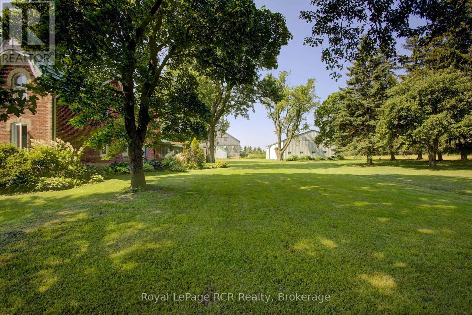 












7120 SIXTH LINE

,
Centre Wellington,




Ontario
N0B1J0

