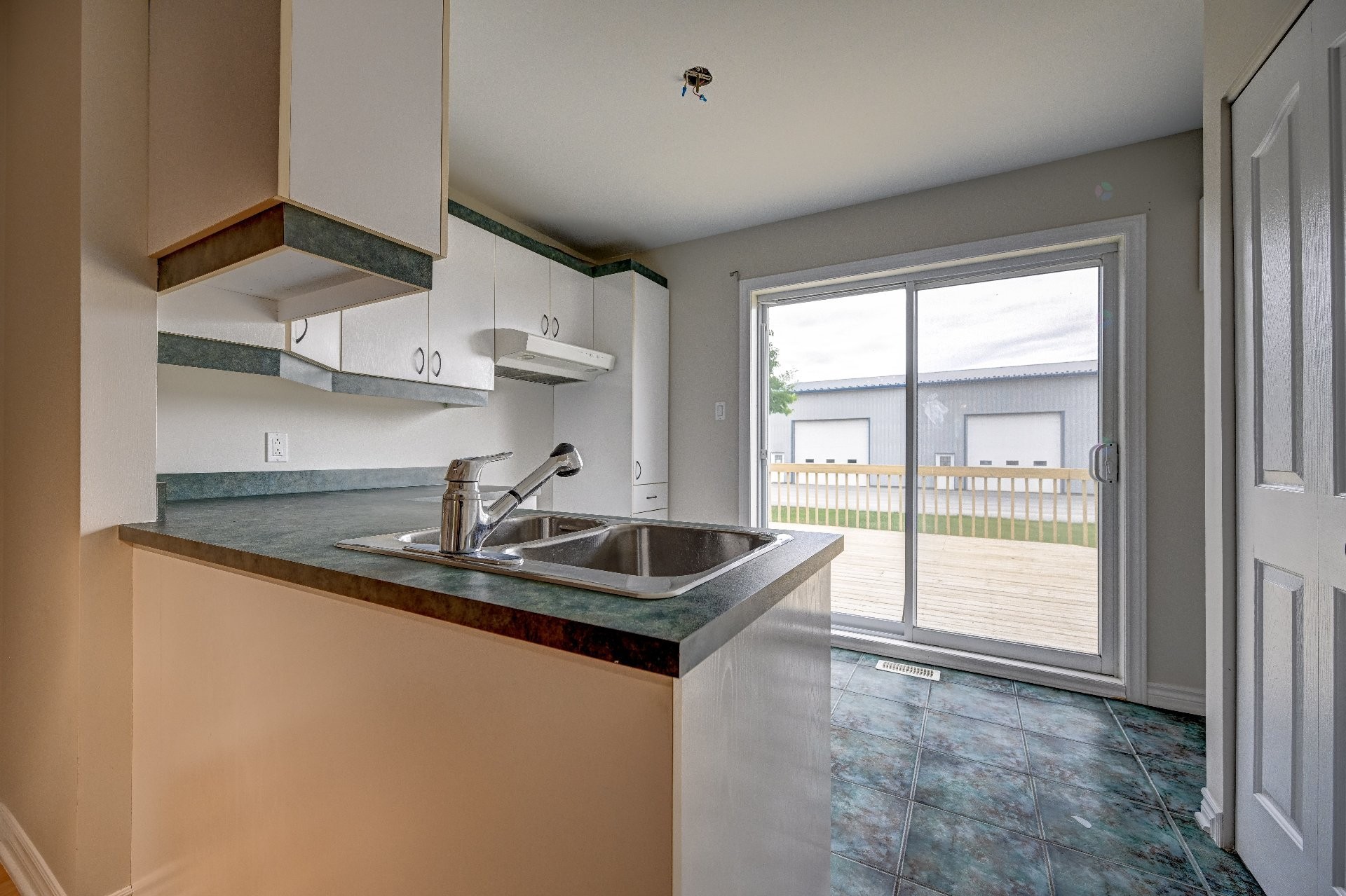 









120


Ch. de la Côte S.

,
Boisbriand,




QC
J7E4H5

