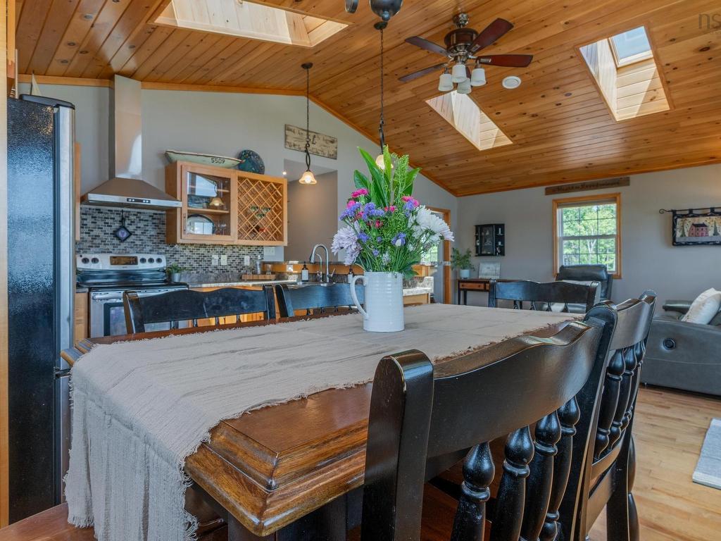 












1280 Big Harbour Island Road

,
River Denys,




NS
B0E 2Y0

