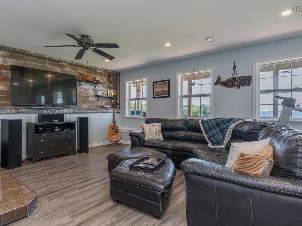 












1280 Big Harbour Island Road

,
River Denys,




NS
B0E 2Y0

