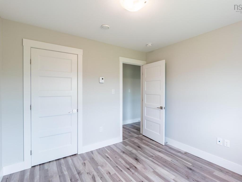 












46 Titanium Crescent

,
Halifax,




NS
B3P 0J3

