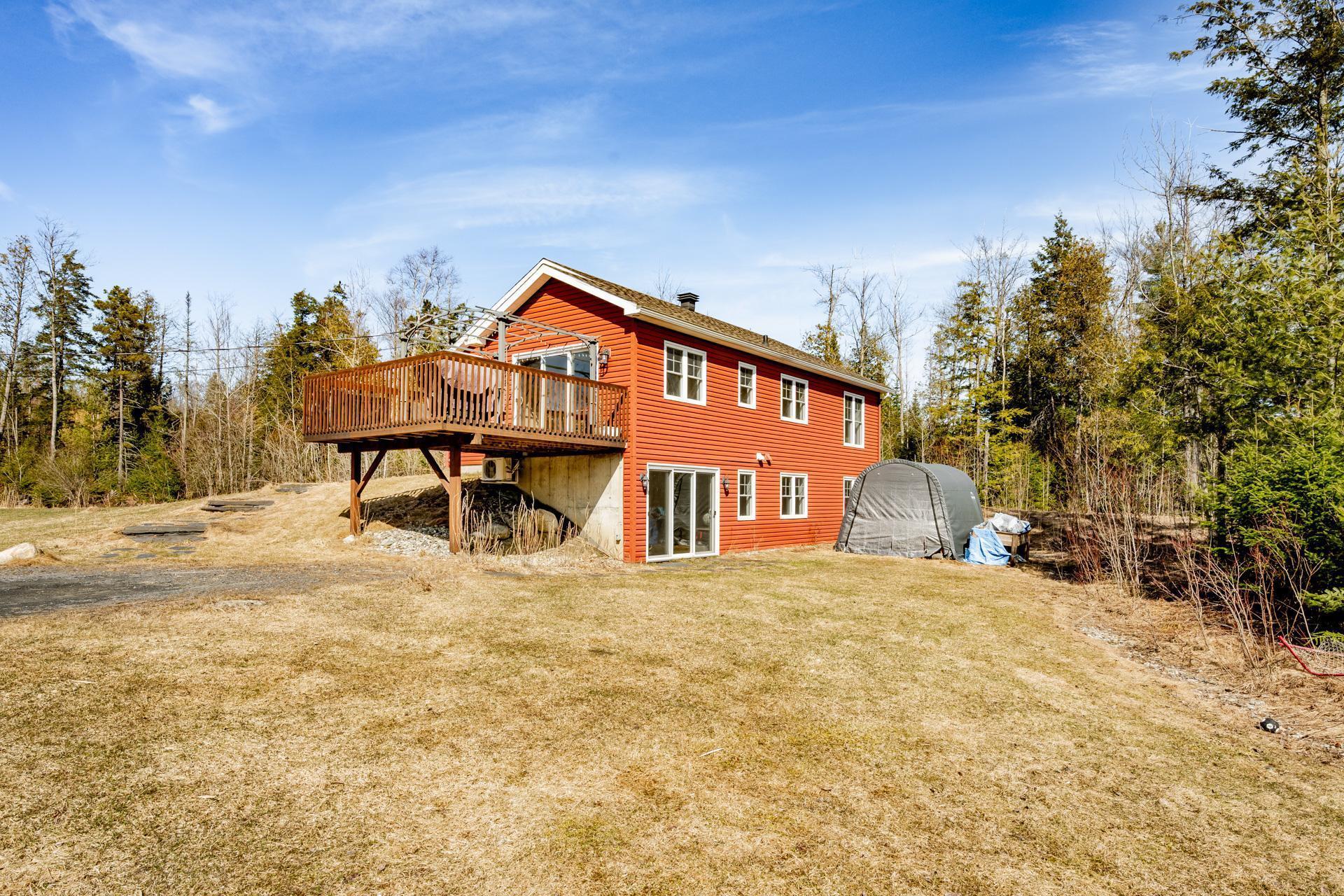 









1065


Rue du Val-des-Pruches

,
Sherbrooke (Brompton/Rock Forest/Saint-Élie/Deauville),




QC
J1N0A1

