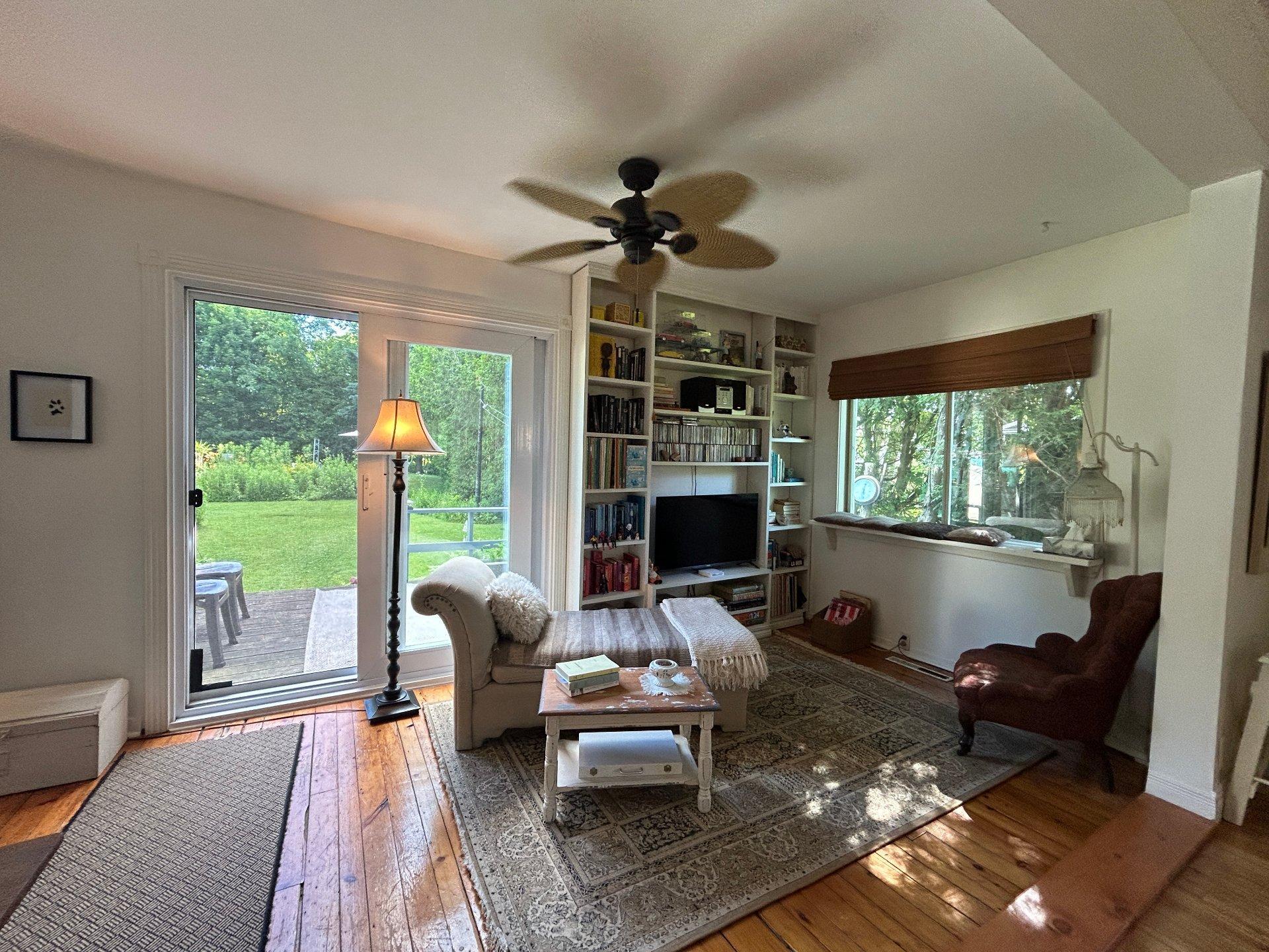 









622


Route des Outaouais

,
Brownsburg-Chatham,




QC
J8G2H5

