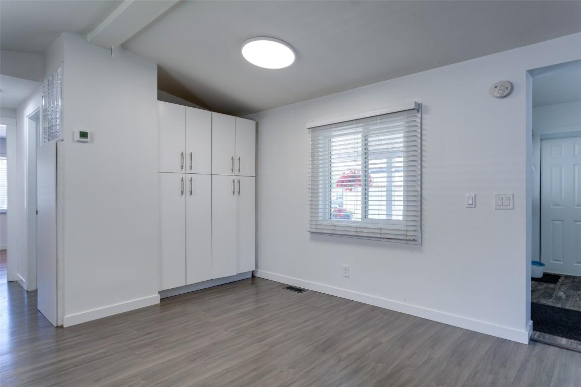 









720


Commonwealth

Road, 62,
Lake Country,




BC
V4V 1R6


