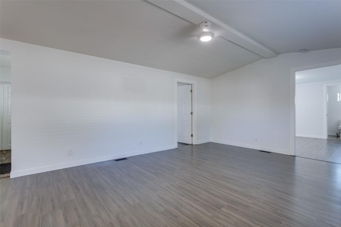 









720


Commonwealth

Road, 62,
Lake Country,




BC
V4V 1R6

