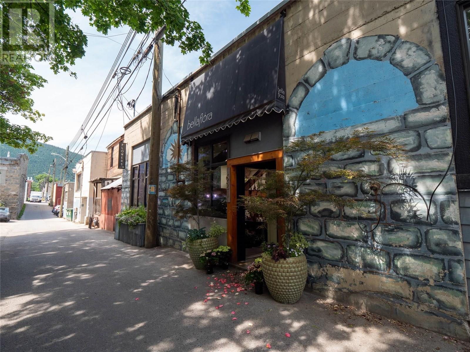












696 Baker Street

,
Nelson,




British Columbia
V1L4H6

