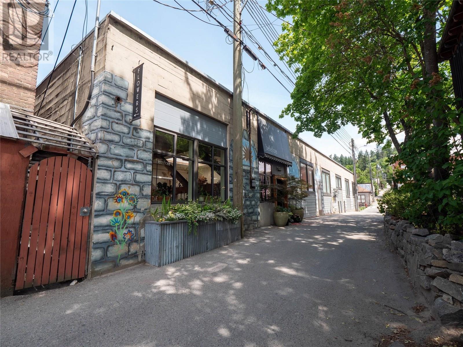 












696 Baker Street

,
Nelson,




British Columbia
V1L4H6

