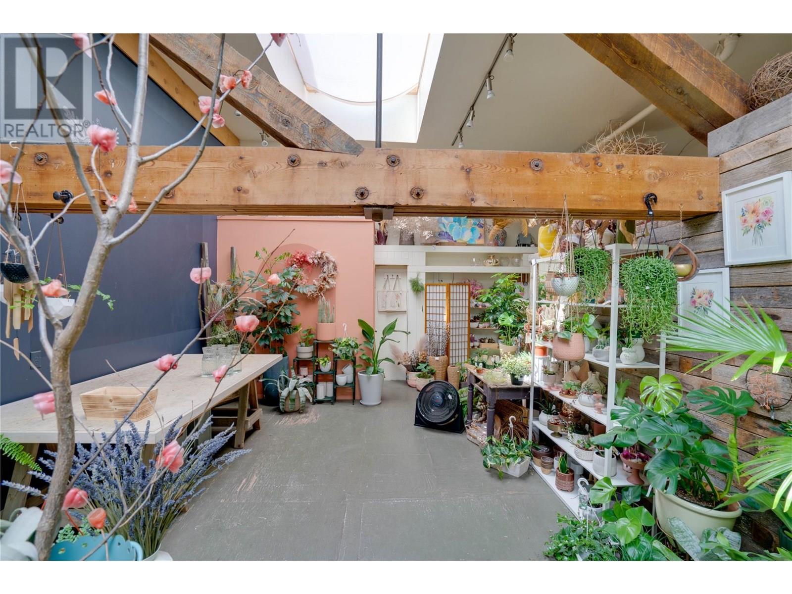












696 Baker Street

,
Nelson,




British Columbia
V1L4H6

