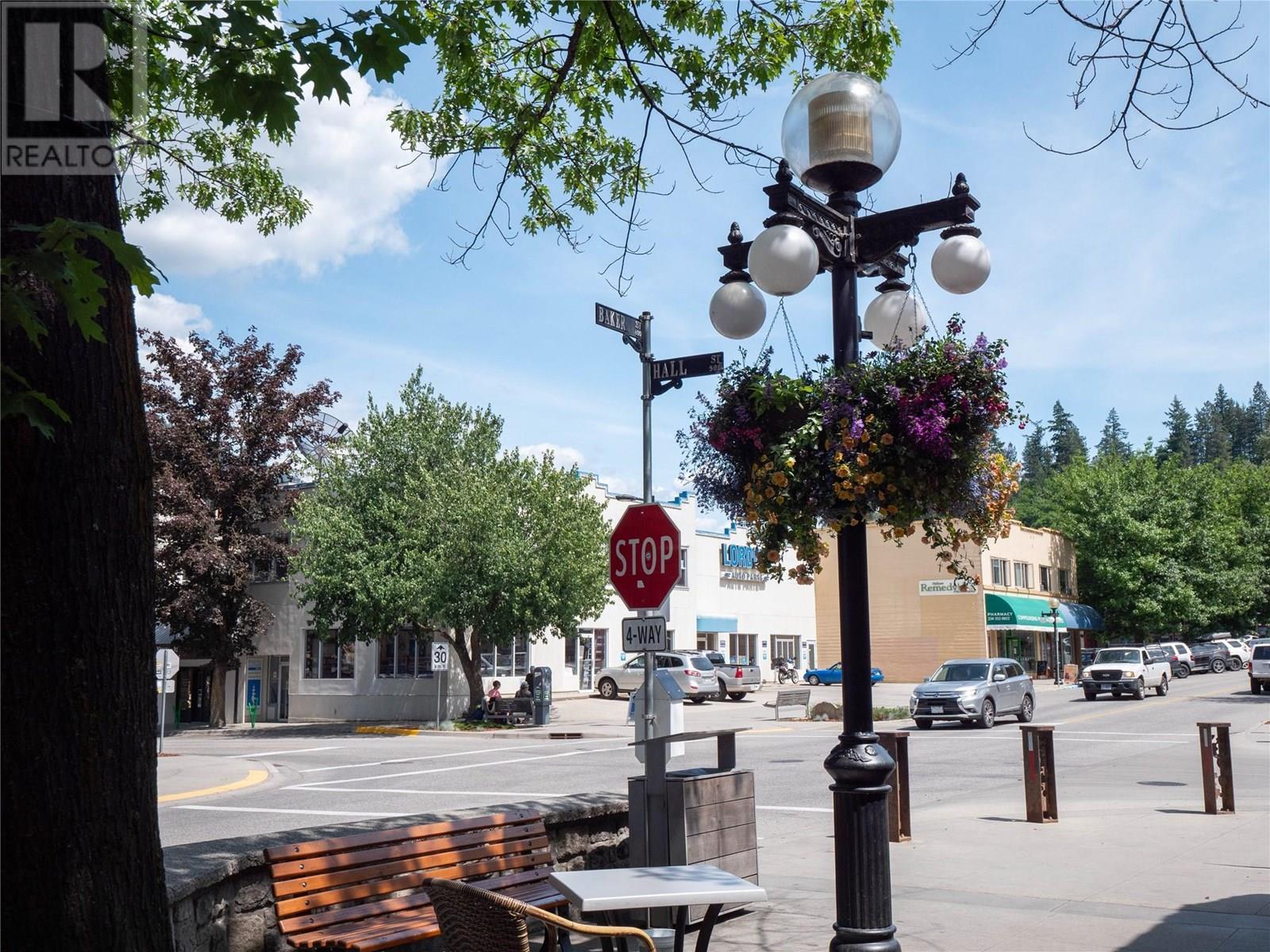 












696 Baker Street

,
Nelson,




British Columbia
V1L4H6

