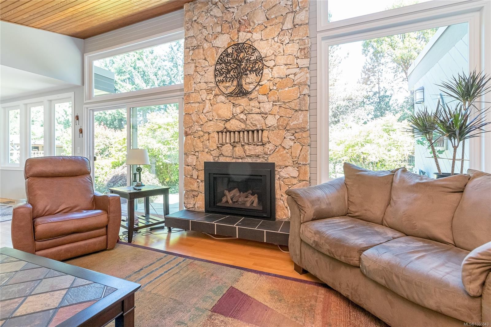 









955


Ballenas

Rd,
Parksville,




BC
V9P 1T4

