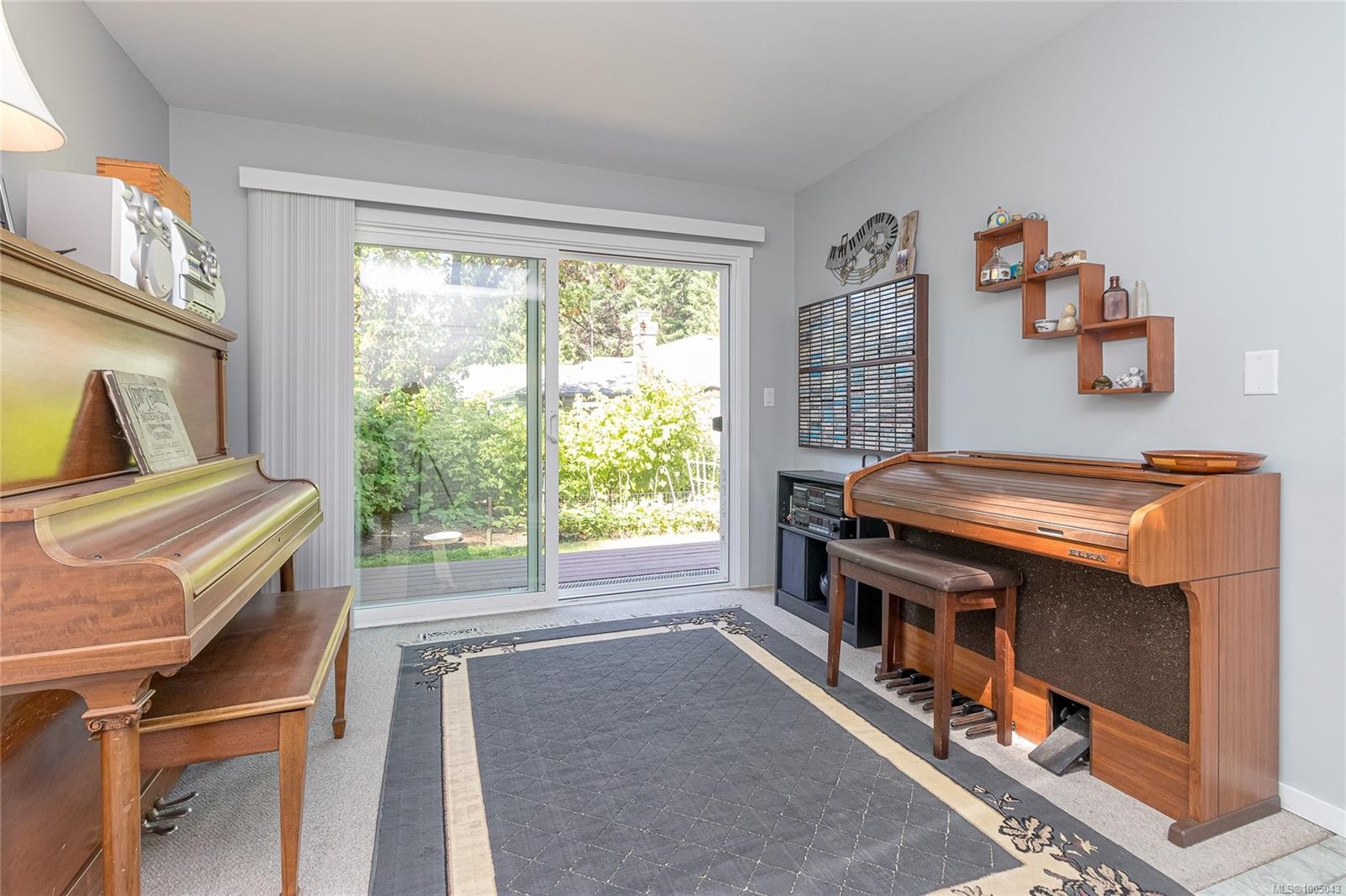 









955


Ballenas

Rd,
Parksville,




BC
V9P 1T4

