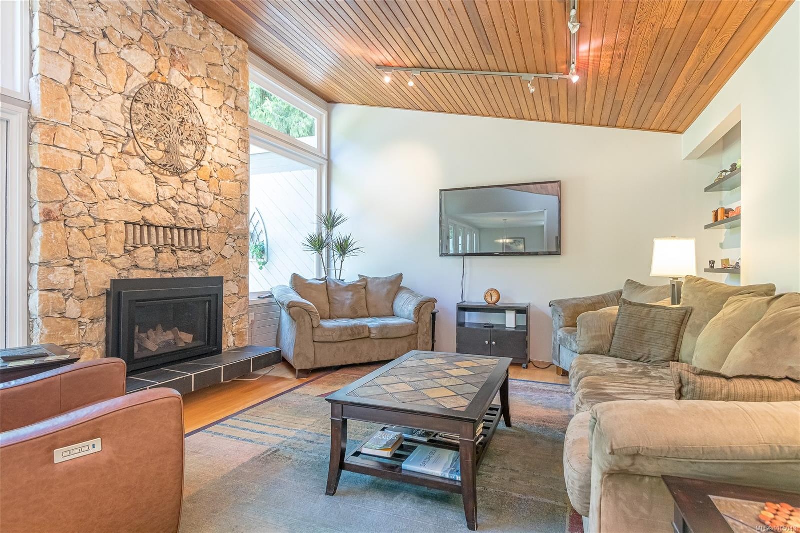 









955


Ballenas

Rd,
Parksville,




BC
V9P 1T4

