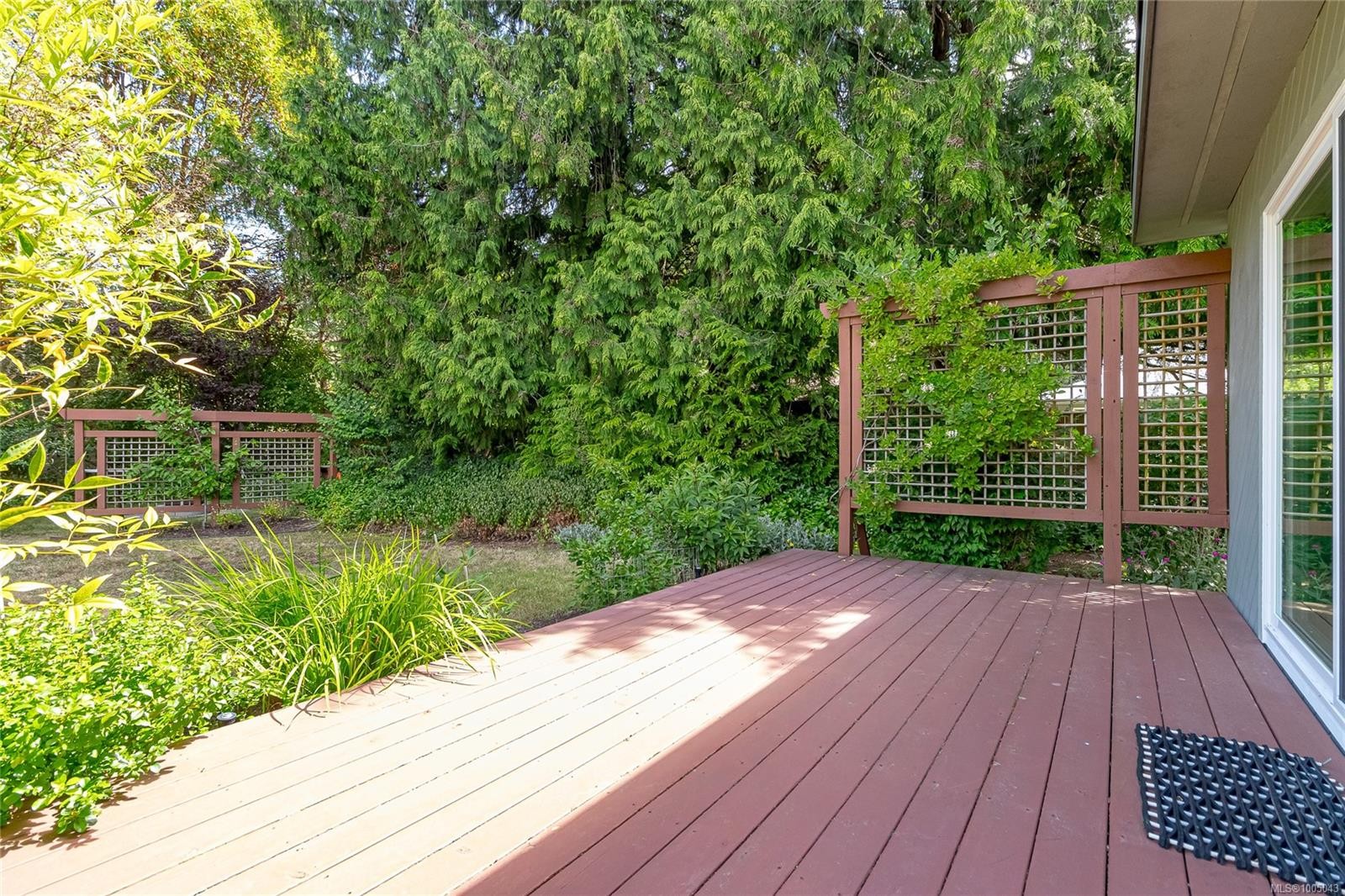 









955


Ballenas

Rd,
Parksville,




BC
V9P 1T4

