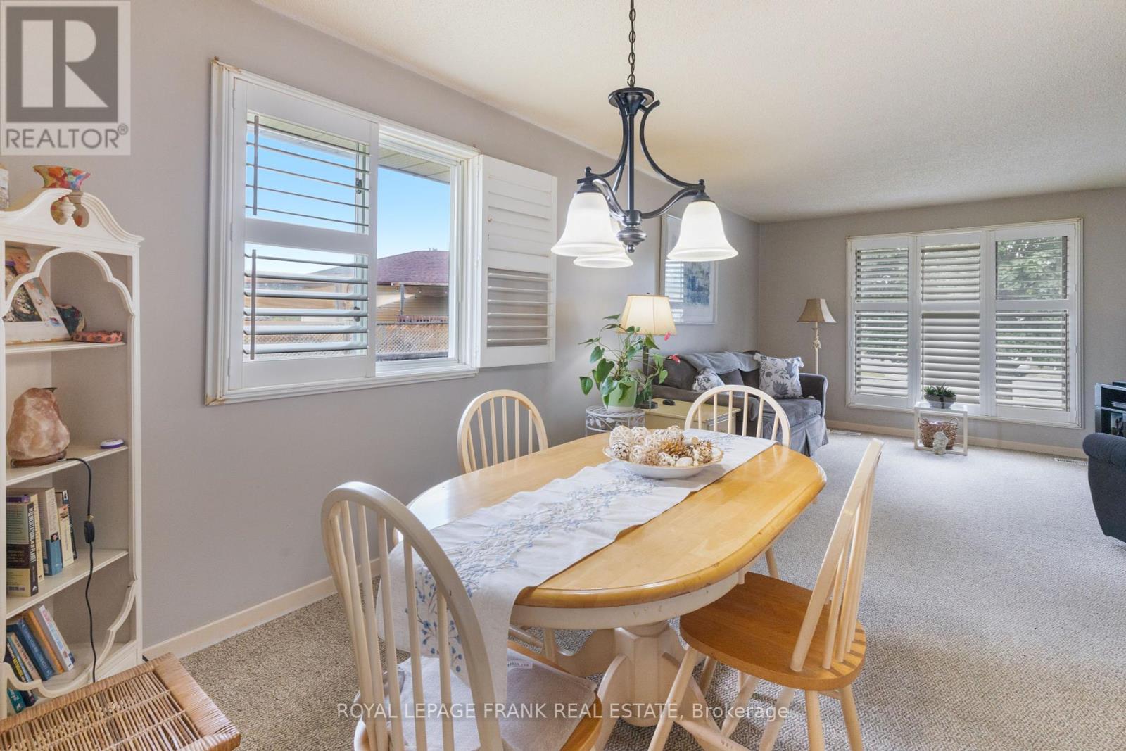 












2558 FOXMEADOW ROAD

,
Peterborough East (South),




Ontario
K9L1X2

