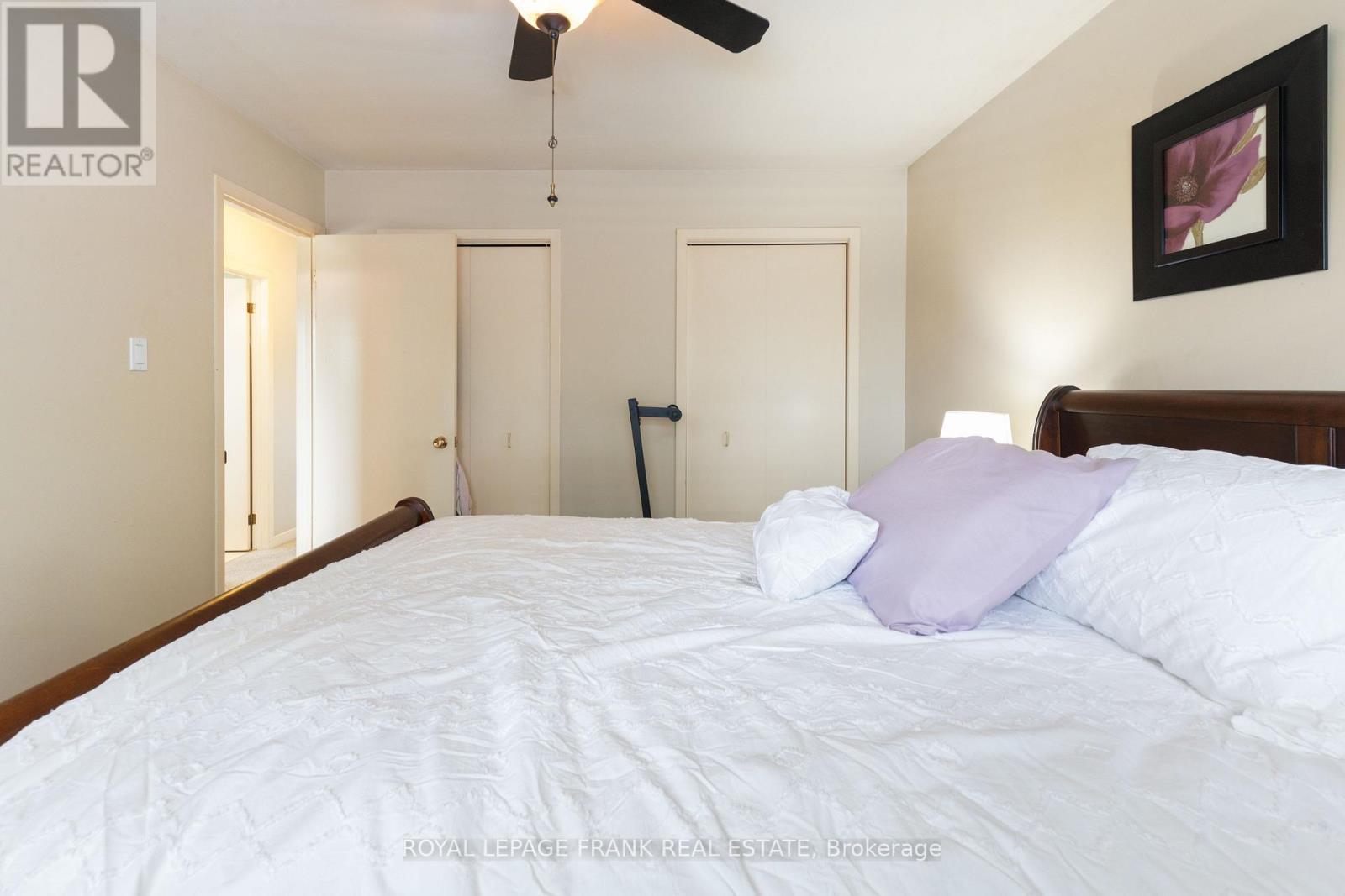 












2558 FOXMEADOW ROAD

,
Peterborough East (South),




Ontario
K9L1X2

