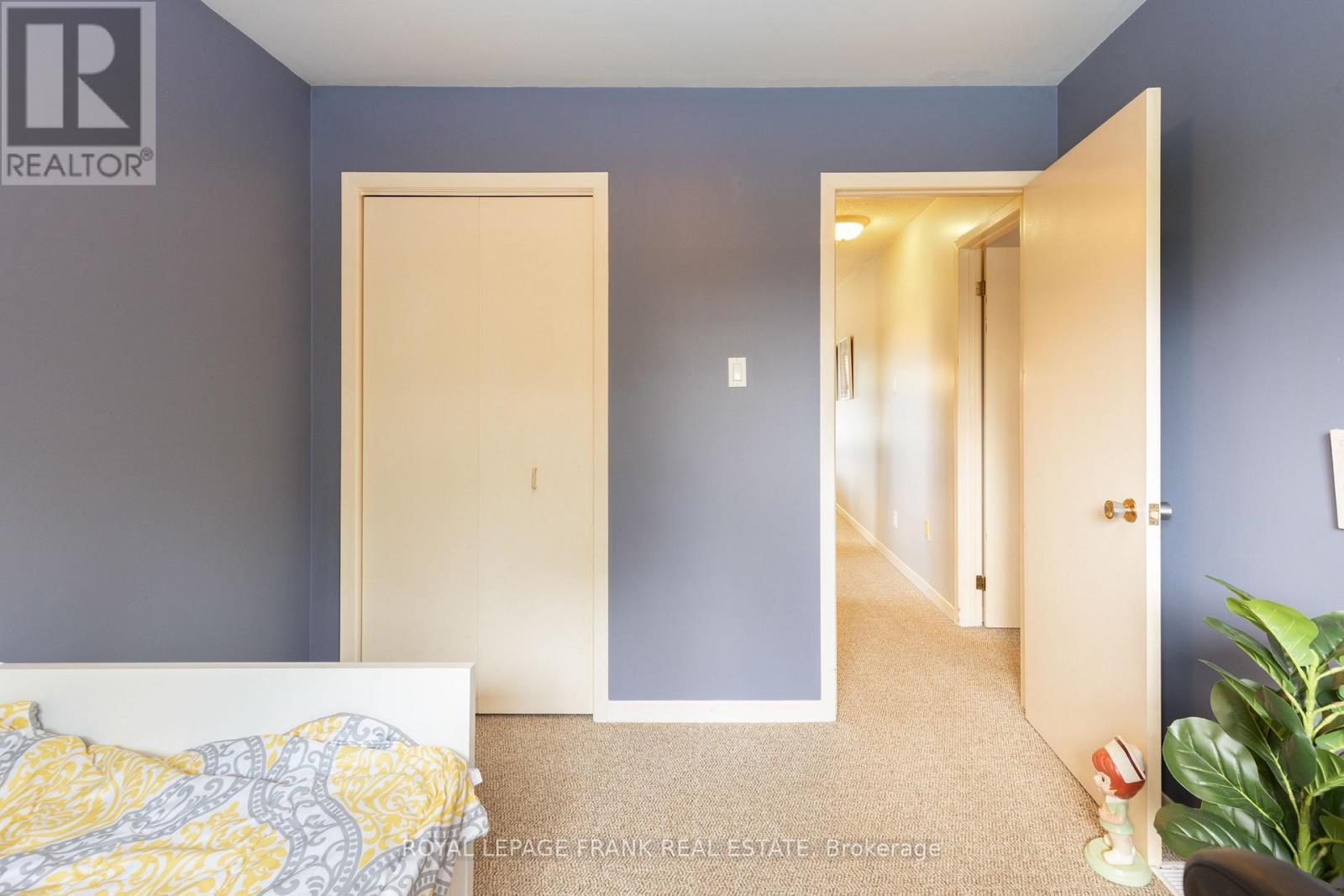 












2558 FOXMEADOW ROAD

,
Peterborough East (South),




Ontario
K9L1X2

