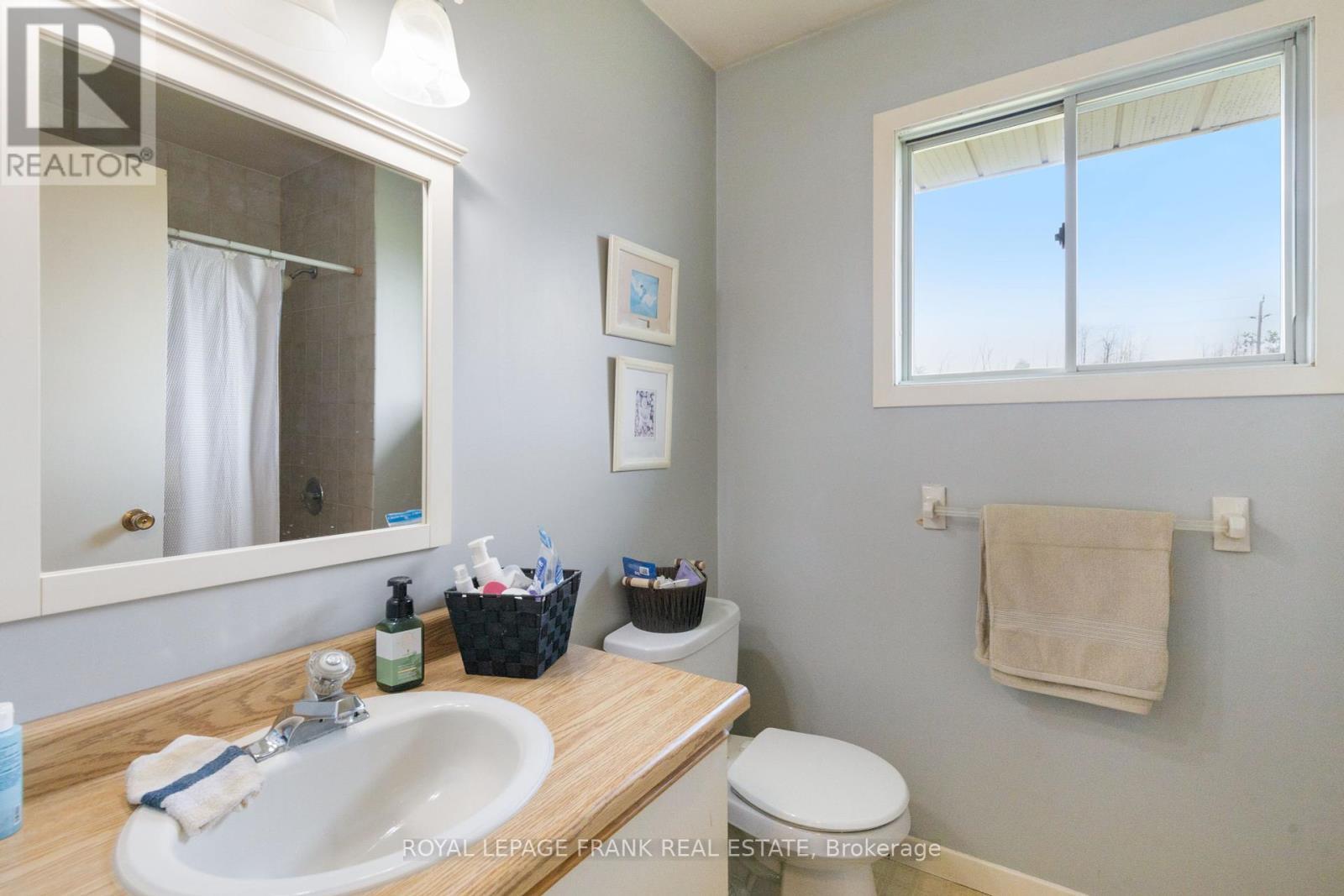 












2558 FOXMEADOW ROAD

,
Peterborough East (South),




Ontario
K9L1X2


