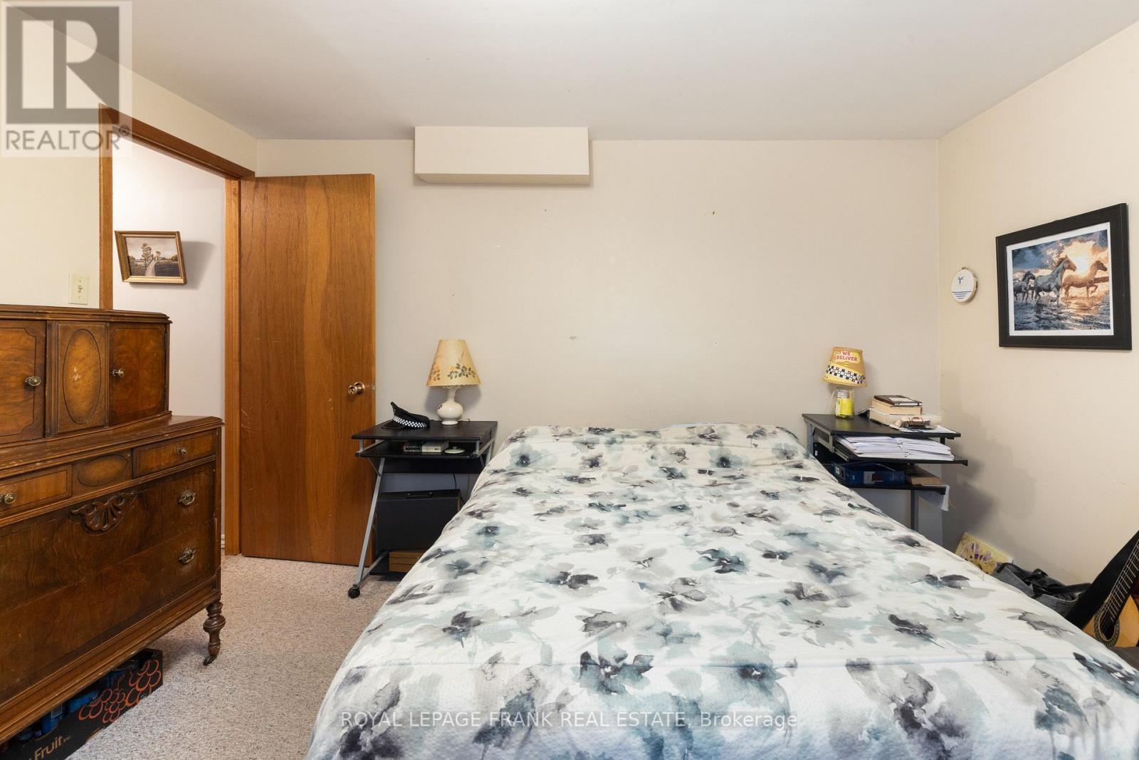 












2558 FOXMEADOW ROAD

,
Peterborough East (South),




Ontario
K9L1X2

