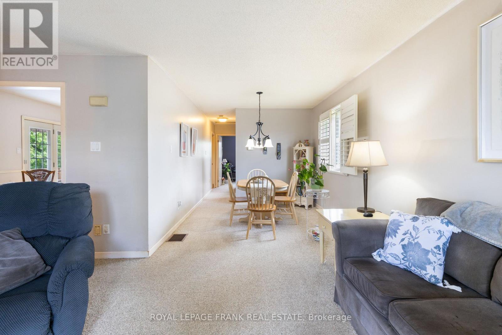 












2558 FOXMEADOW ROAD

,
Peterborough East (South),




Ontario
K9L1X2

