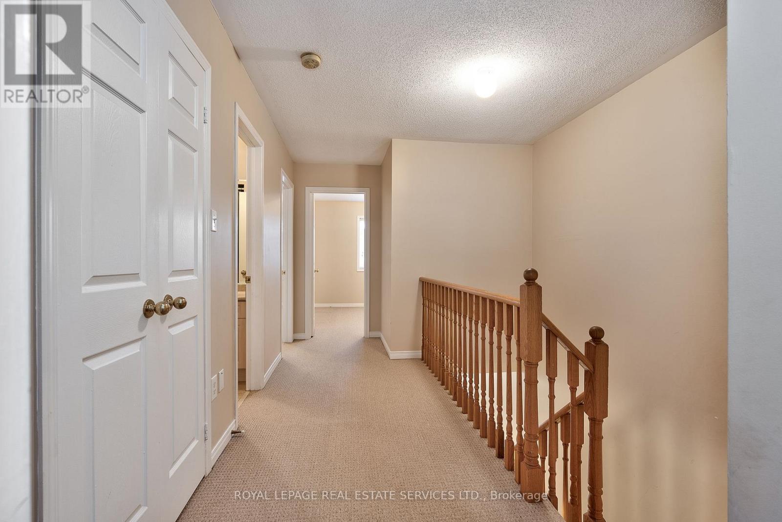 












1765 COBRA CRESCENT

,
Burlington,




Ontario
L7L7L6


