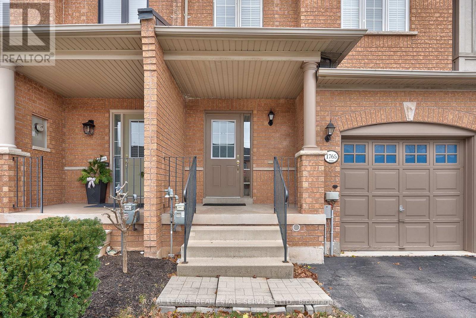












1765 COBRA CRESCENT

,
Burlington,




Ontario
L7L7L6

