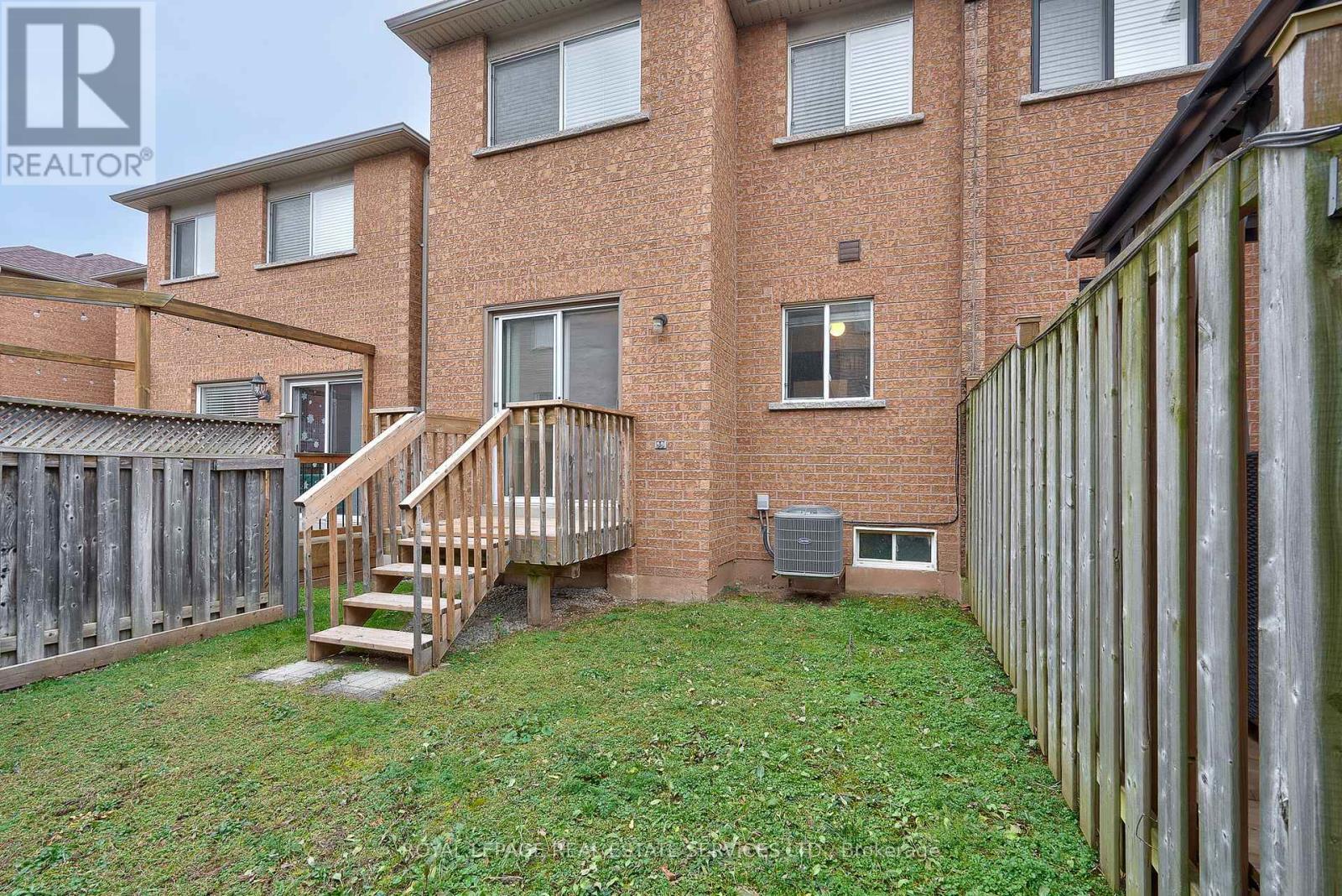












1765 COBRA CRESCENT

,
Burlington,




Ontario
L7L7L6

