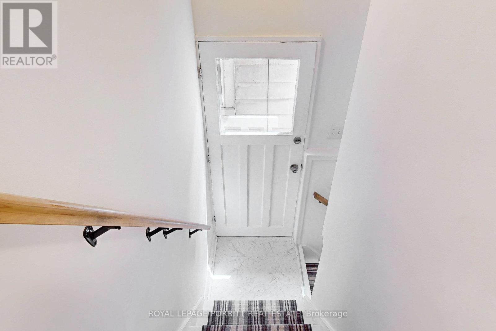 












126 A SIXTEENTH STREET

,
Toronto,




Ontario
M8V3K1

