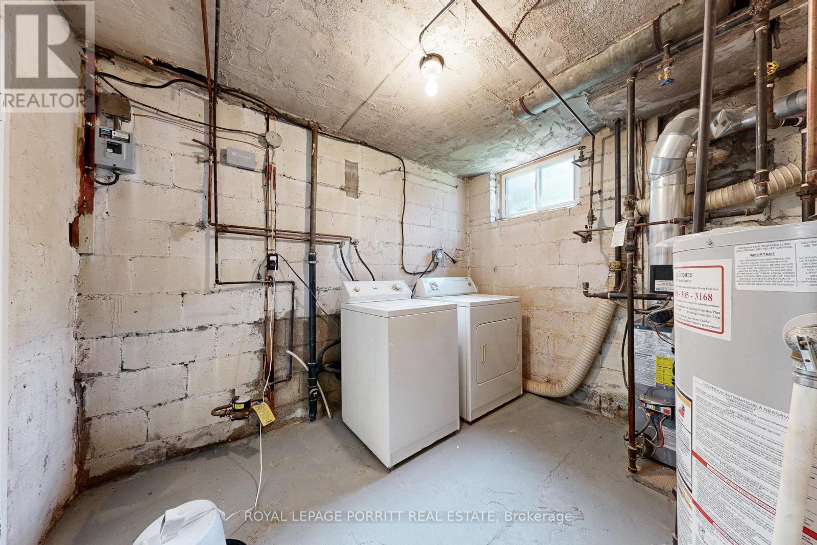 












126 A SIXTEENTH STREET

,
Toronto,




Ontario
M8V3K1

