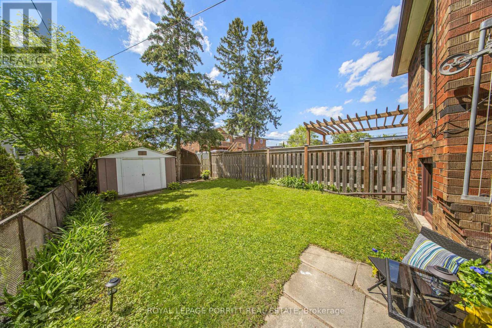 












126 A SIXTEENTH STREET

,
Toronto,




Ontario
M8V3K1

