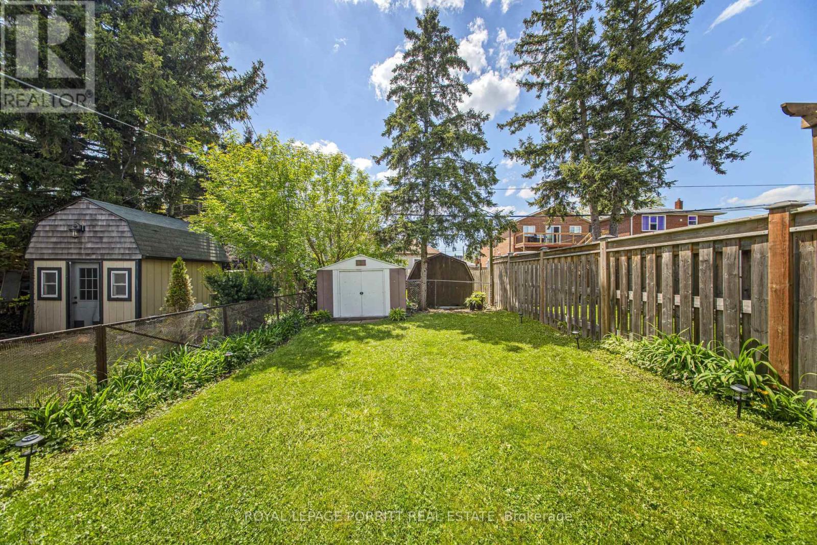 












126 A SIXTEENTH STREET

,
Toronto,




Ontario
M8V3K1

