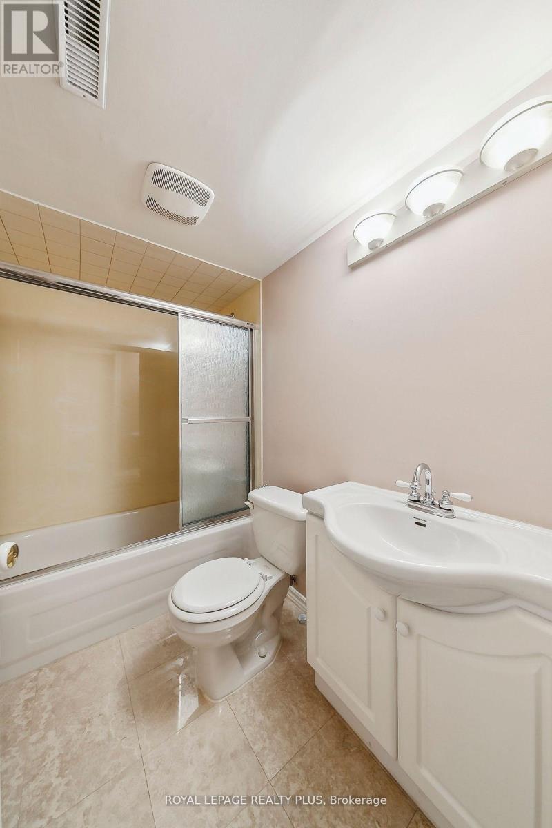 












4143 TAPESTRY TRAIL

,
Mississauga,




Ontario
L4W4E4

