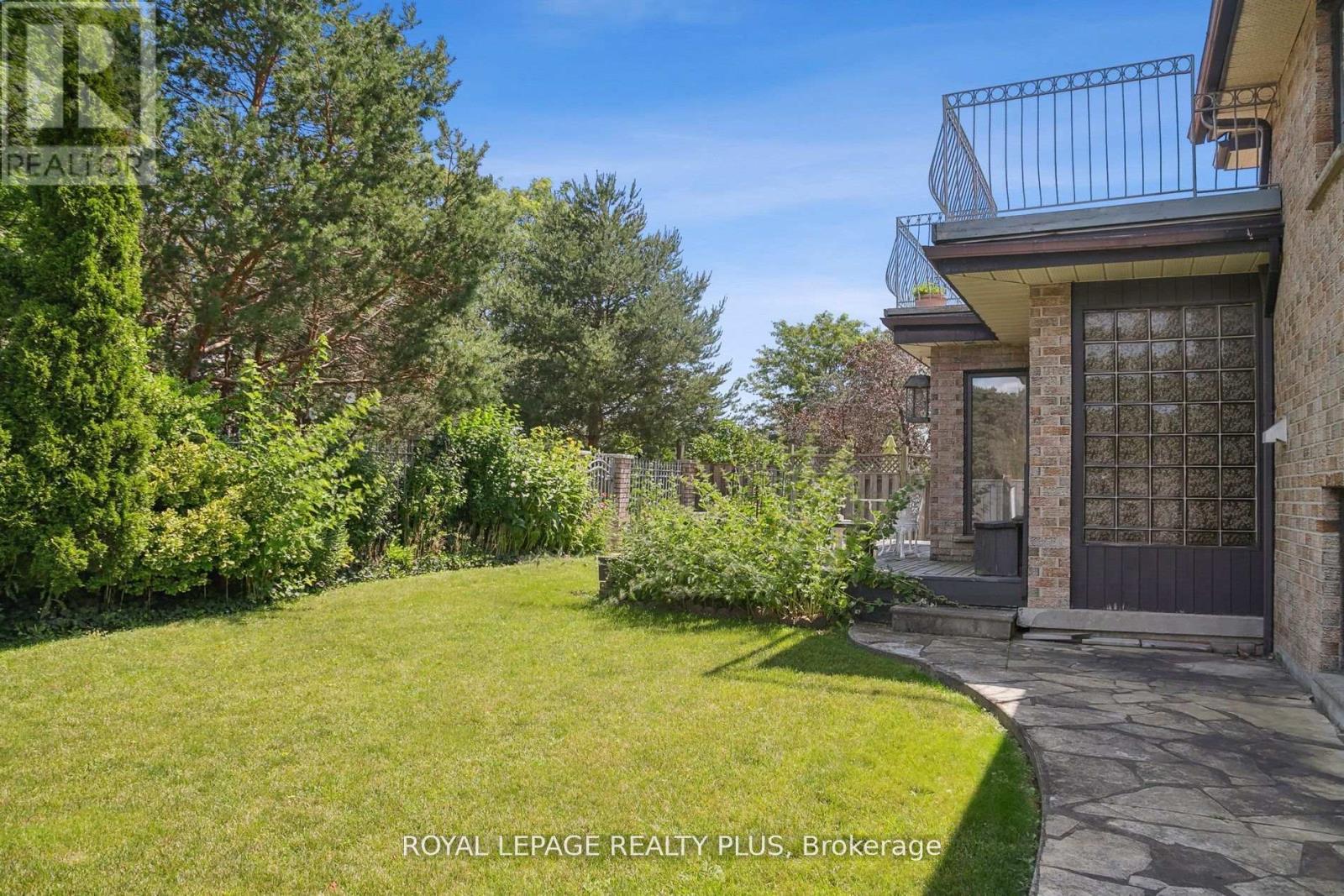 












4143 TAPESTRY TRAIL

,
Mississauga,




Ontario
L4W4E4

