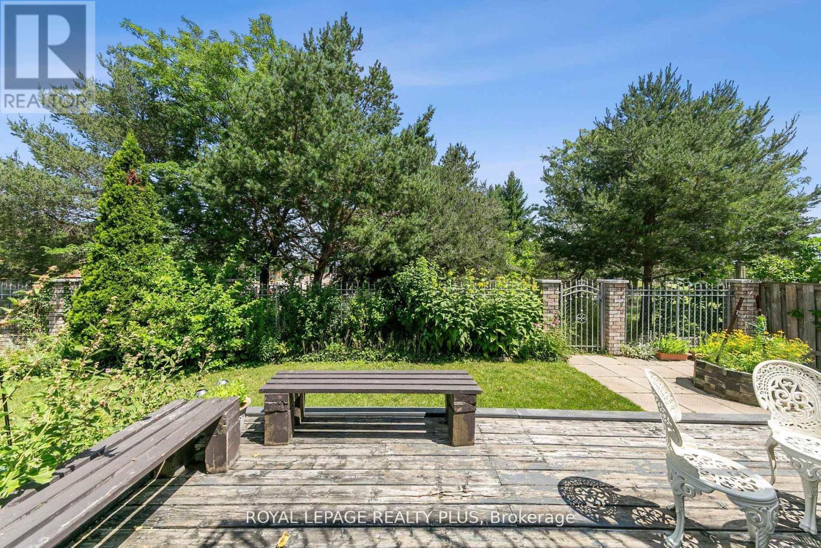 












4143 TAPESTRY TRAIL

,
Mississauga,




Ontario
L4W4E4

