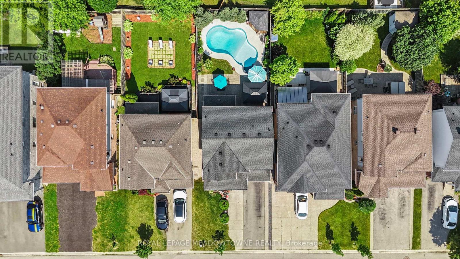 












1127 DEACON DRIVE

,
Milton,




Ontario
L9T5T1

