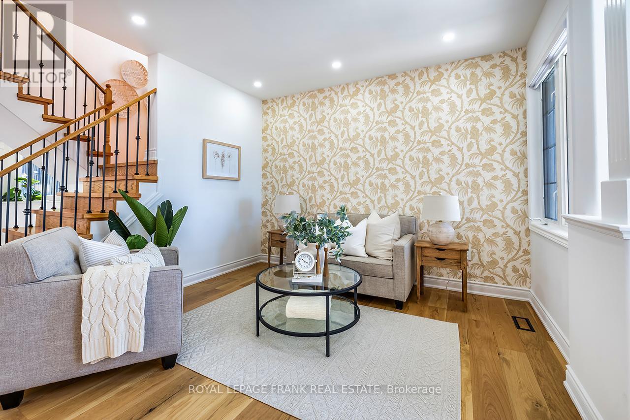 












1533 CLEARBROOK DRIVE

,
Oshawa (Taunton),




Ontario
L1K2P6

