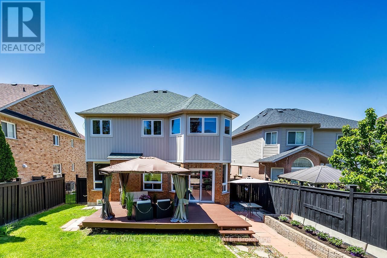 












1533 CLEARBROOK DRIVE

,
Oshawa (Taunton),




Ontario
L1K2P6

