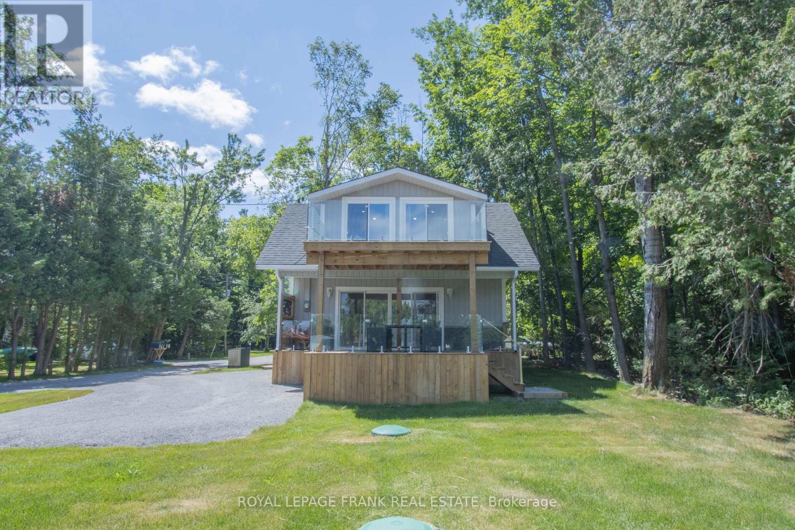 












71 FALLS BAY ROAD

,
Kawartha Lakes (Bobcaygeon),




Ontario
K0M1A0


