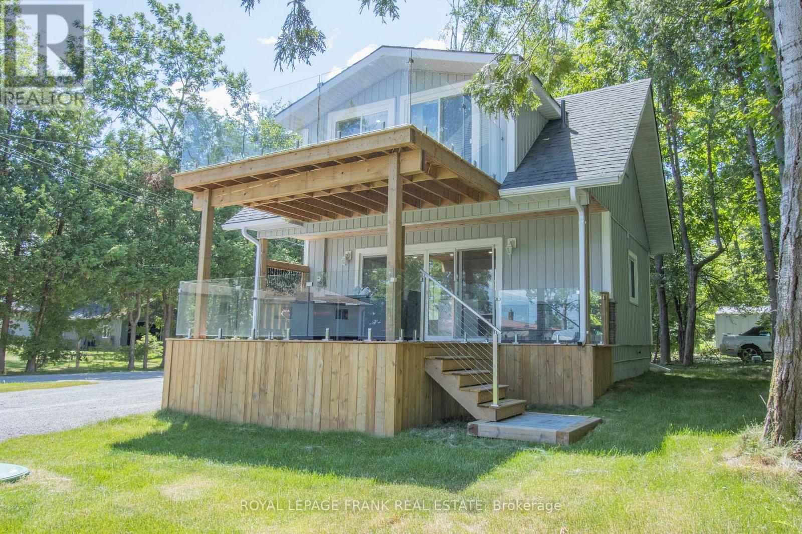 












71 FALLS BAY ROAD

,
Kawartha Lakes (Bobcaygeon),




Ontario
K0M1A0

