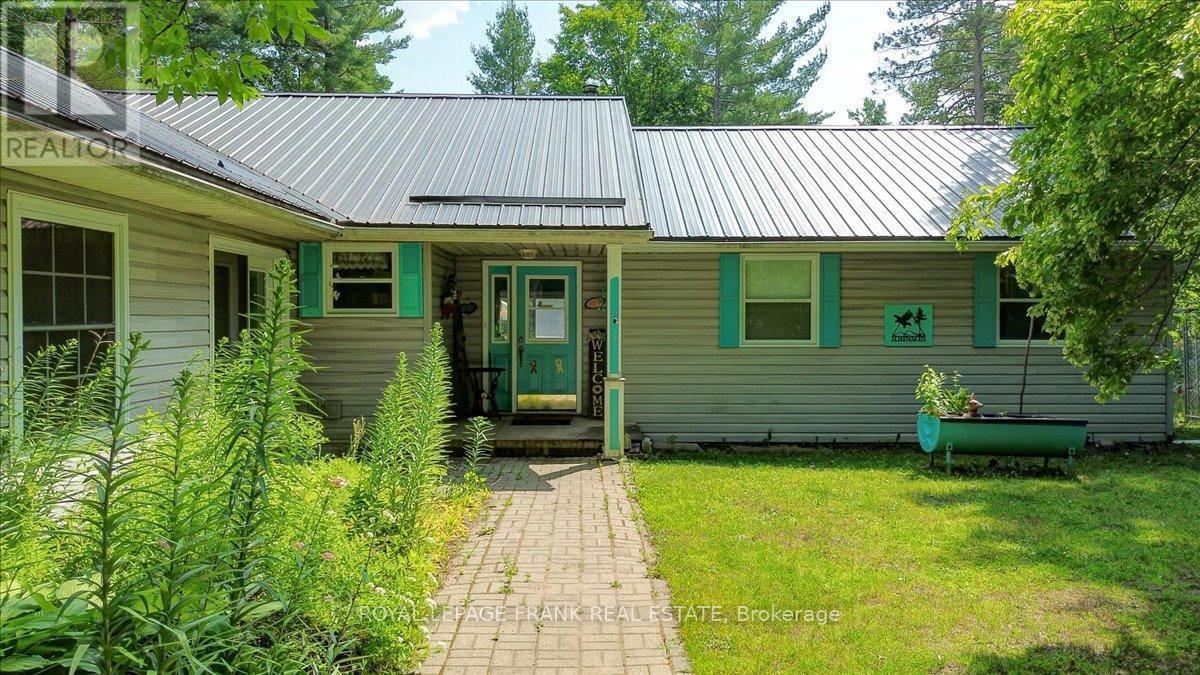 












6317 STIRLING MARMORA ROAD

,
Marmora and Lake (Marmora Ward),




Ontario
K0K2M0

