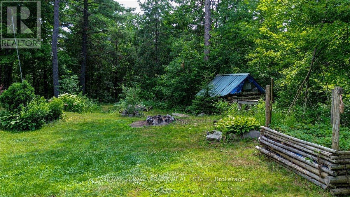 












6317 STIRLING MARMORA ROAD

,
Marmora and Lake (Marmora Ward),




Ontario
K0K2M0

