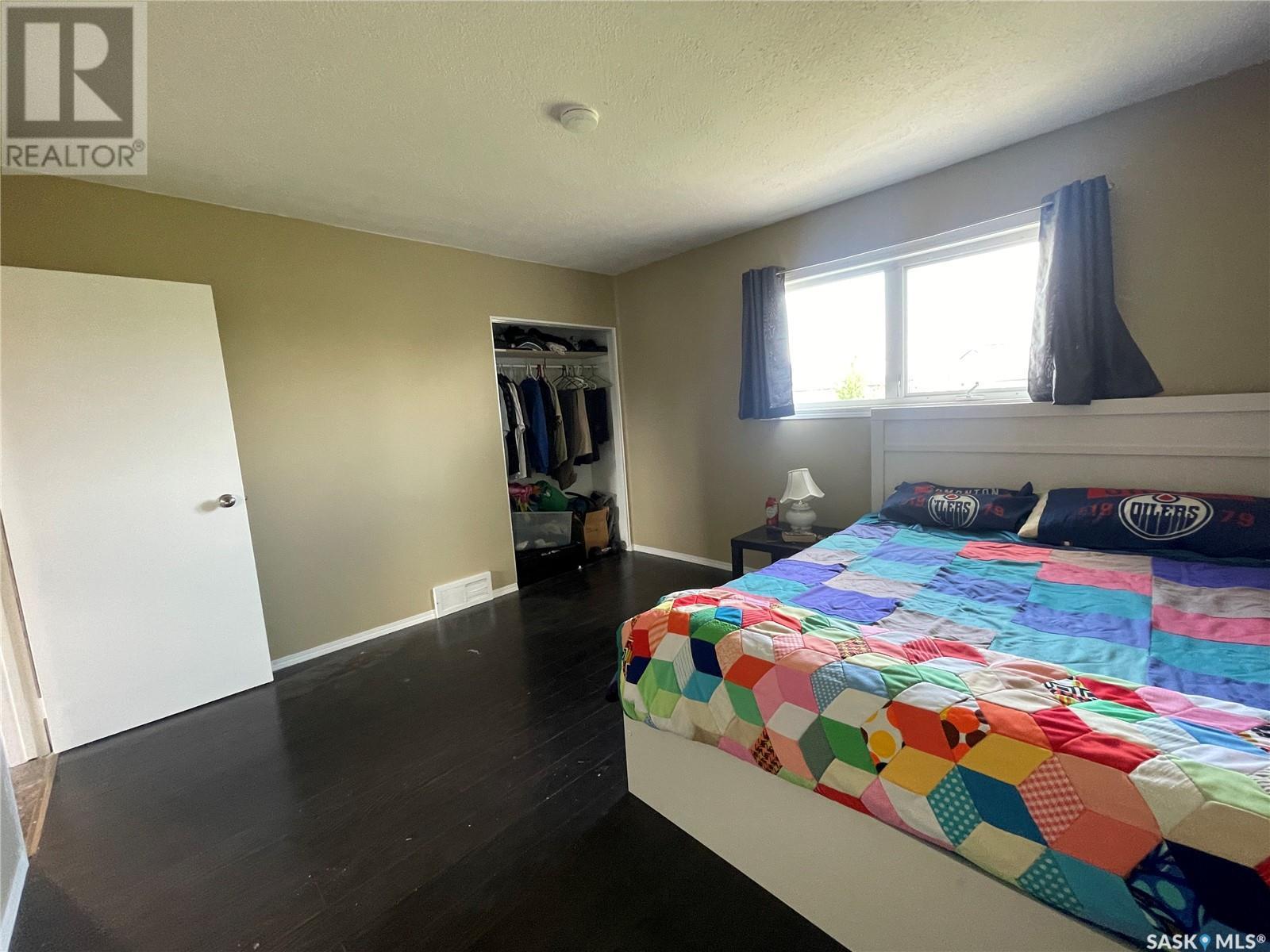












304 5th AVENUE W

,
Coleville,




Saskatchewan
S0L0K0

