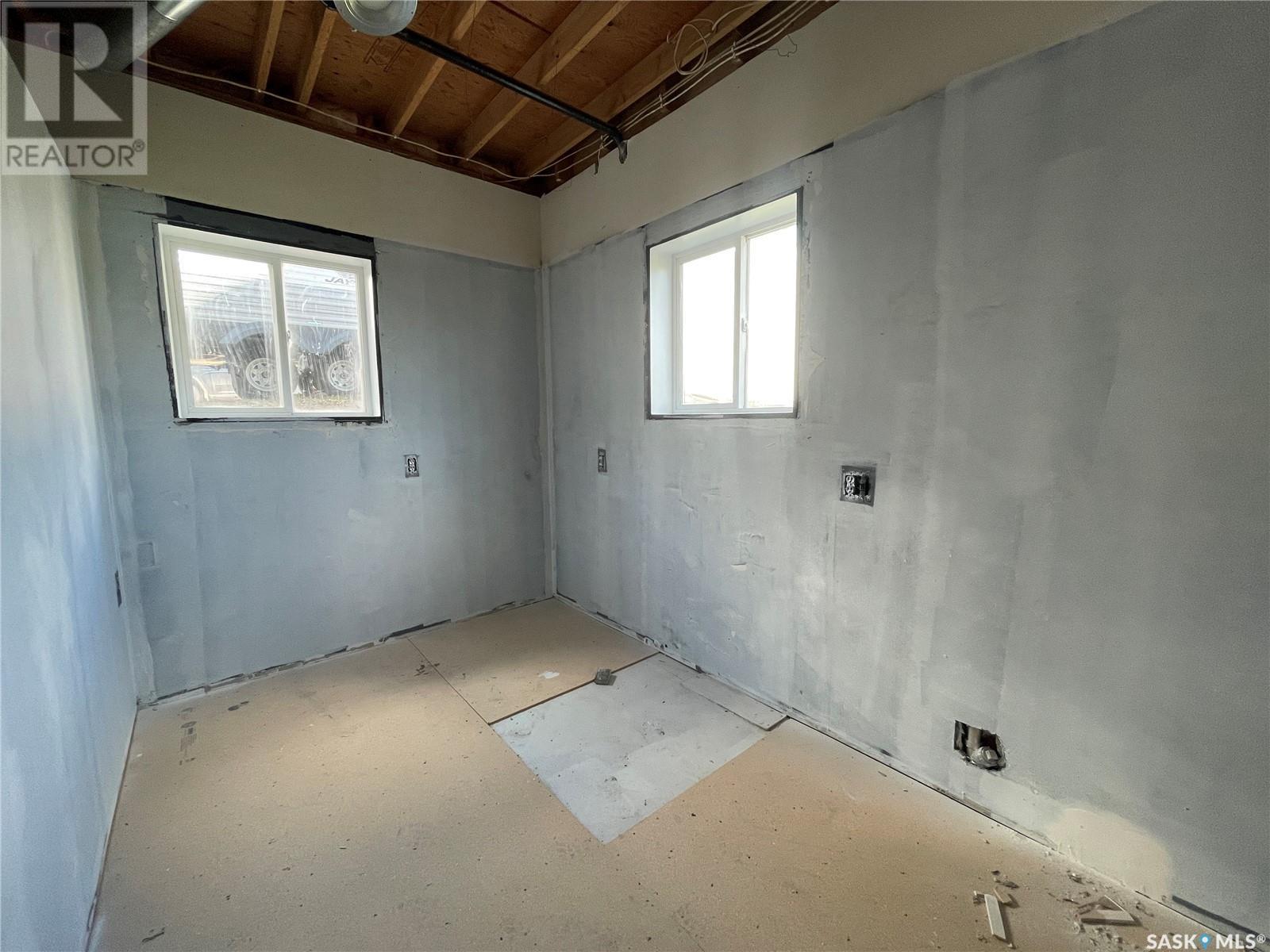












304 5th AVENUE W

,
Coleville,




Saskatchewan
S0L0K0

